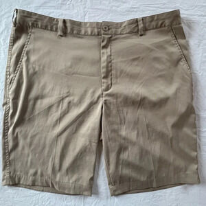 Nike Golf Dri Fit Khaki Shorts Size 38